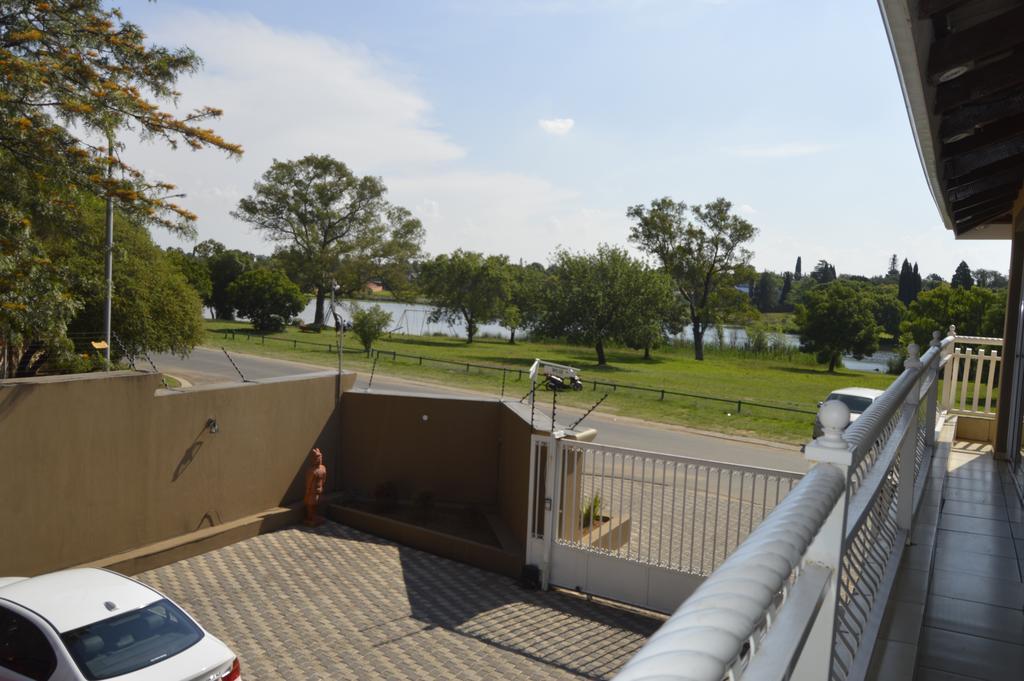 Lakeview Boutique Hotel & Conference Center Benoni Exterior foto